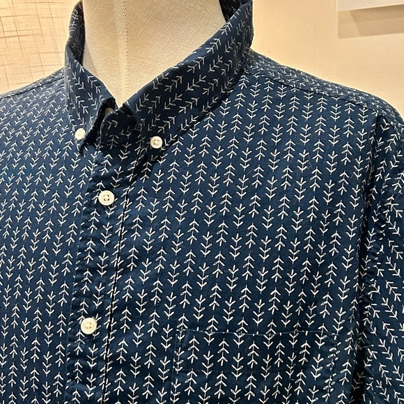 Nice! Goodfellow and Co Button Down Shirt XXL Slim - Picture 1 of 5